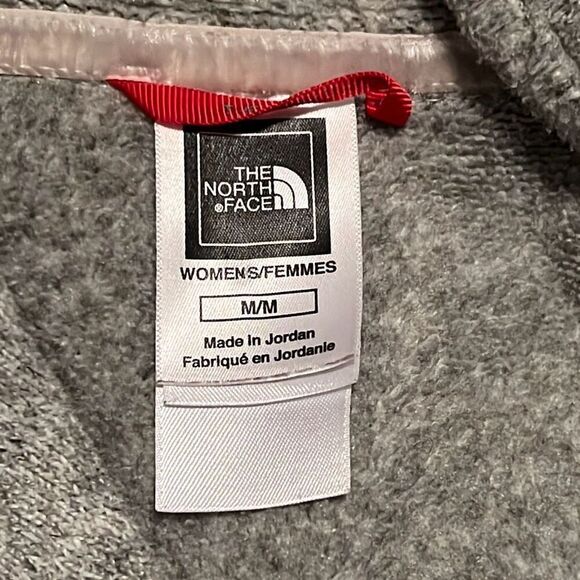 The North Face Women’s Oatmeal Gray Button Closure Pullover Sweatshirt - Picture 8 of 9